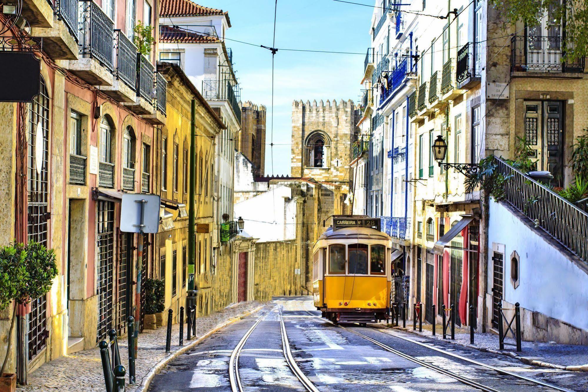 Real Residencia - Apartamentos Turisticos Lisbona Esterno foto